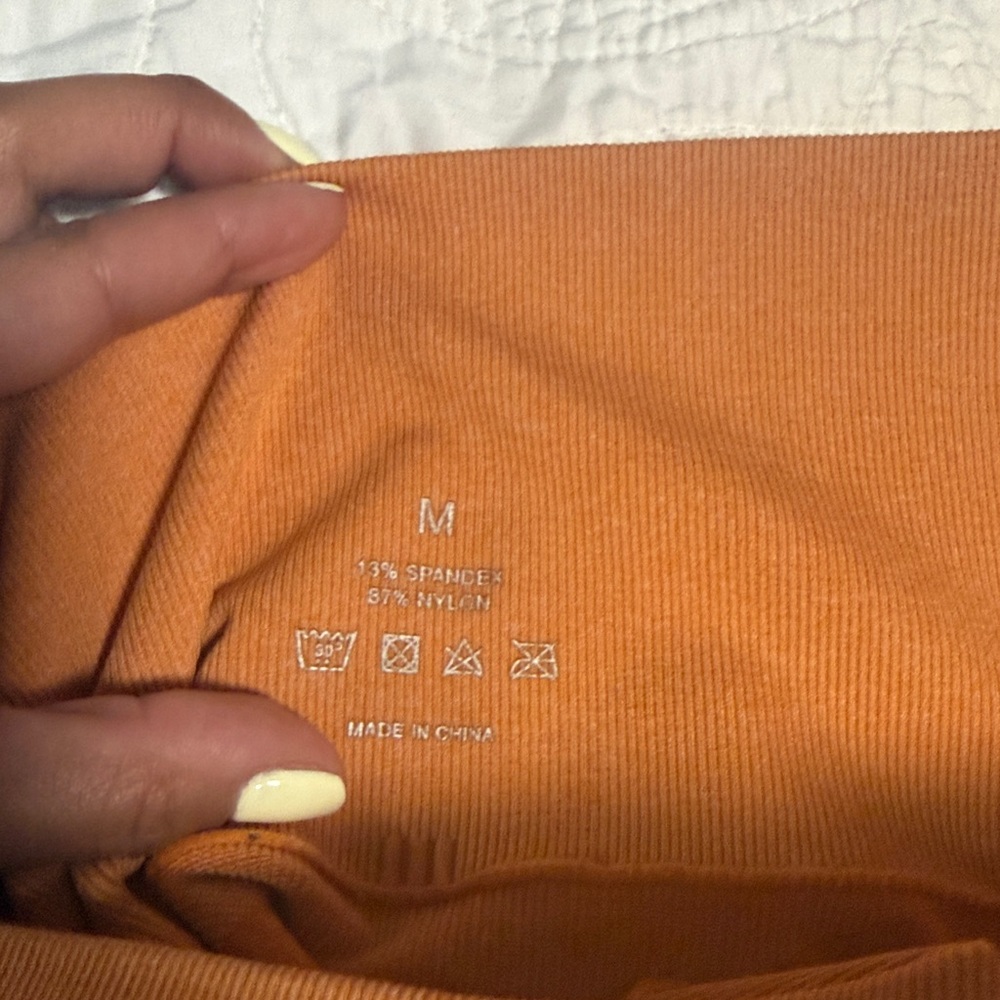 NVGTN Sculpt Leggings M - Pink and Orange - Picture 3 of 5